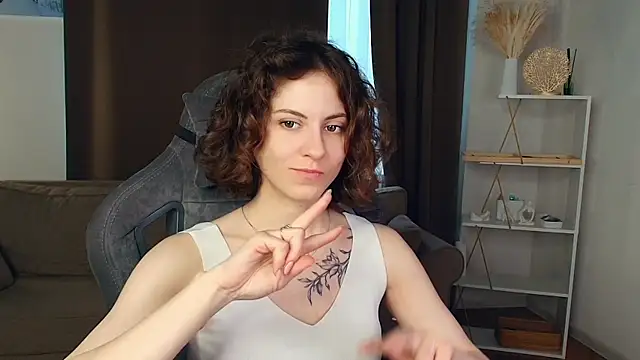 Snapshot of Kimasichka chatting on May 11, 2026, 9:32 am Kimasichka online show from May 11, 2026, 9:32 am