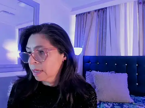 lena gray online show from June 19, 2026, 1:06 pm