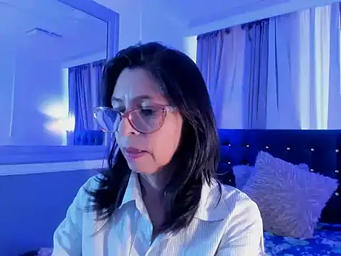 lena gray online show from June 20, 2026, 1:49 pm