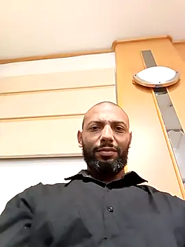 Snapshot of Camodick chatting on February 19, 2026, 9:17 am Camodick online show from February 19, 2026, 9:17 am