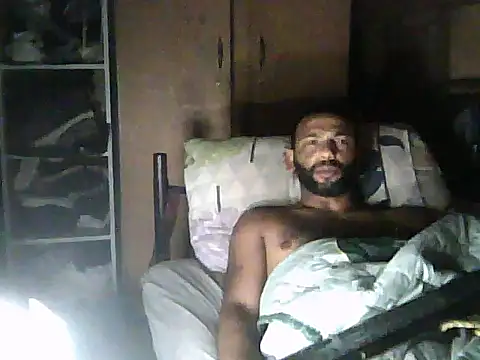 Snapshot of Camodick chatting on November 26, 2025, 10:21 pm Camodick online show from November 26, 2025, 10:21 pm