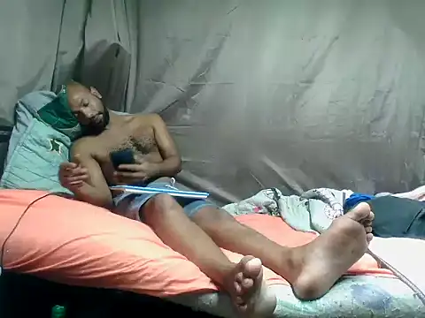 Camodick online show from April 13, 2026, 8:29 am