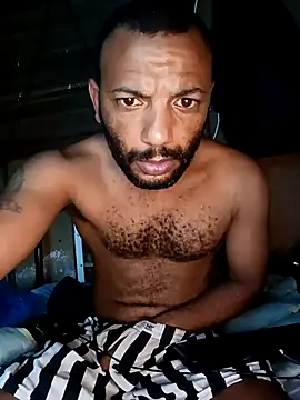 Snapshot of Camodick chatting on November 19, 2025, 9:31 am Camodick online show from November 19, 2025, 9:31 am