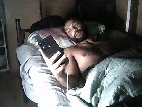 Snapshot of Camodick chatting on November 28, 2025, 1:50 am Camodick online show from November 28, 2025, 1:50 am