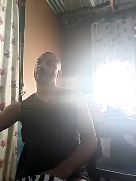 Snapshot of Camodick chatting on October 28, 2025, 8:24 am Camodick online show from October 28, 2025, 8:24 am