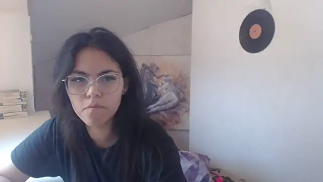 Snapshot of Anda_here chatting on June 11, 2026, 4:20 am Anda here online show from June 11, 2026, 4:20 am
