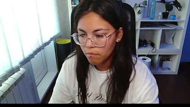 Snapshot of Anda_here chatting on July 17, 2026, 2:53 am Anda here online show from July 17, 2026, 2:53 am