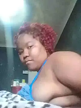 ChubbyMidgetxxx19 online show from May 9, 2026, 10:29 am