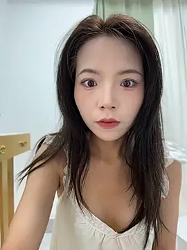 Snapshot of susu_kara chatting on May 18, 2026, 10:58 pm susu kara online show from May 18, 2026, 10:58 pm