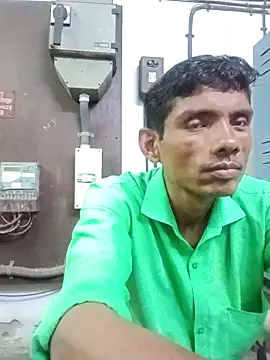 Hot-Parinda200 online show from May 17, 2026, 6:46 am