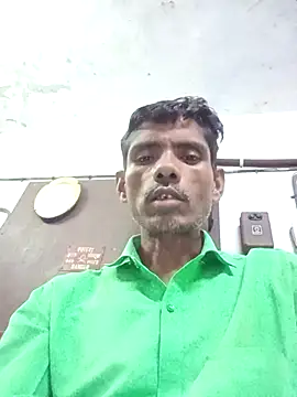 Hot-Parinda200 online show from May 15, 2026, 10:46 am