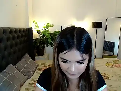 morenapinaygirl online show from May 11, 2026, 8:38 am