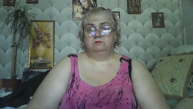 MarinaFarina53 online show from June 9, 2026, 6:36 am