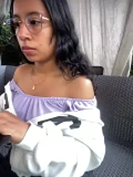 Snapshot of CassiePink_ chatting on May 12, 2026, 11:16 am CassiePink online show from May 12, 2026, 11:16 am
