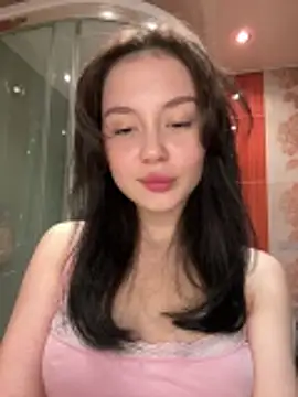 Snapshot of EvaHearts chatting on May 25, 2026, 10:30 pm EvaHearts online show from May 25, 2026, 10:30 pm