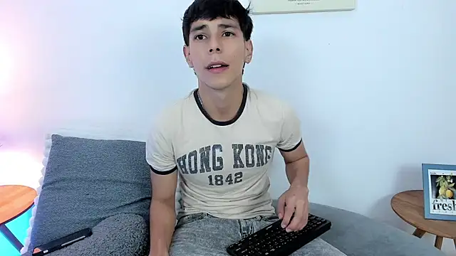 jacob colliins online show from May 15, 2026, 2:53 am