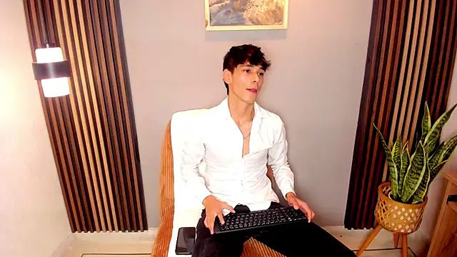 jacob colliins online show from July 10, 2026, 5:57 pm
