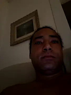 Lildiccbg online show from May 10, 2026, 5:33 am