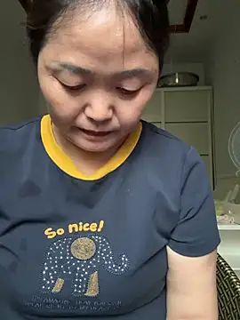 Snapshot of hannzn chatting on June 23, 2026, 12:52 am hannzn online show from June 23, 2026, 12:52 am