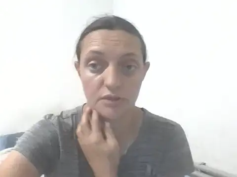 Kimmy Webb online show from June 2, 2026, 6:19 pm