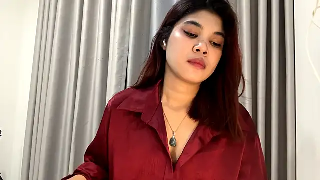 Snapshot of BellaVonarx chatting on May 11, 2026, 1:56 pm BellaVonarx online show from May 11, 2026, 1:56 pm