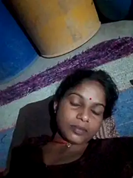 Snapshot of CHANDNi_700 chatting on June 7, 2026, 2:44 pm CHANDNi 700 online show from June 7, 2026, 2:44 pm