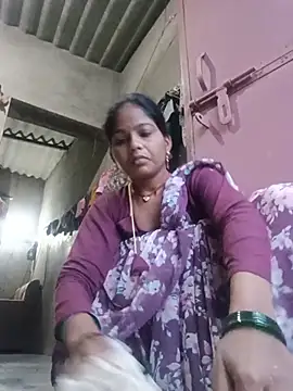 Snapshot of CHANDNi_700 chatting on August 2, 2026, 12:20 am CHANDNi 700 online show from August 2, 2026, 12:20 am