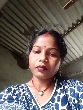 Snapshot of CHANDNi_700 chatting on June 4, 2026, 12:37 am CHANDNi 700 online show from June 4, 2026, 12:37 am