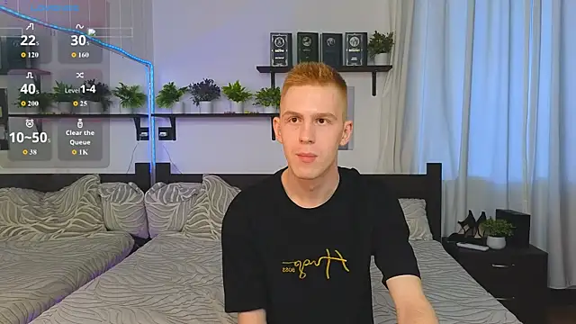Tommy CrashXXX online show from May 10, 2026, 12:53 pm