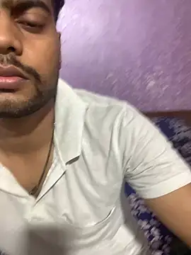Snapshot of NRI_brutal_couple chatting on July 7, 2026, 12:42 pm NRI brutal couple online show from July 7, 2026, 12:42 pm