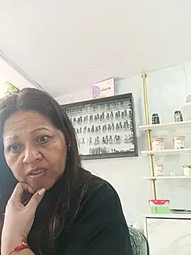 katialatimaecha online show from June 24, 2026, 2:37 pm