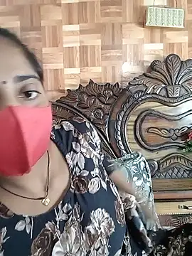 Reshma Hot76 online show from May 25, 2026, 5:40 am