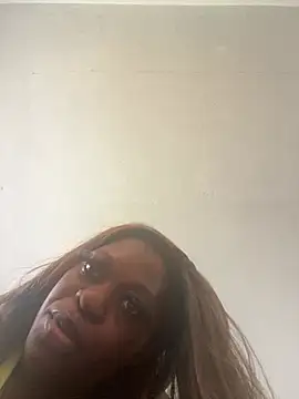 Snapshot of BlaqueBarbee chatting on July 10, 2026, 3:23 pm BlaqueBarbee online show from July 10, 2026, 3:23 pm