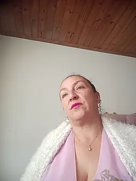 Snapshot of dangerous_milf chatting on July 15, 2026, 2:57 pm dangerous milf online show from July 15, 2026, 2:57 pm