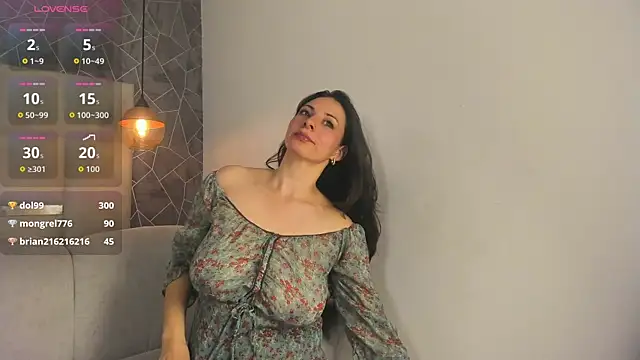 Snapshot of laia_rover chatting on May 20, 2026, 11:35 pm laia rover online show from May 20, 2026, 11:35 pm