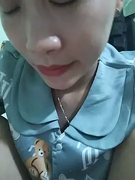 Snapshot of Logii_x chatting on June 27, 2026, 3:40 pm Logii x online show from June 27, 2026, 3:40 pm