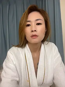 okgirl 23 online show from May 16, 2026, 11:37 pm