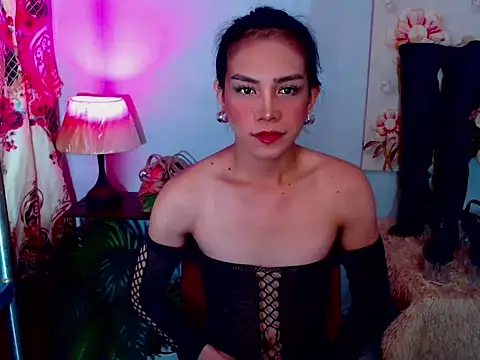 Snapshot of Madisson_Scott chatting on May 18, 2026, 1:06 am Madisson Scott online show from May 18, 2026, 1:06 am