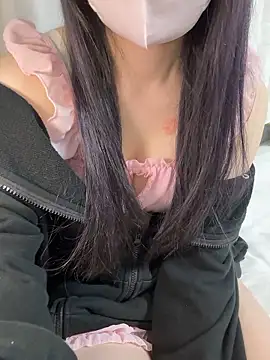 Snapshot of luna_sleepy chatting on May 15, 2026, 2:15 pm luna sleepy online show from May 15, 2026, 2:15 pm