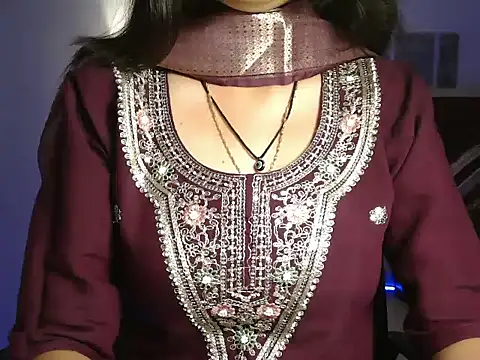 Snapshot of Moksha_ chatting on June 16, 2026, 2:06 pm Moksha online show from June 16, 2026, 2:06 pm