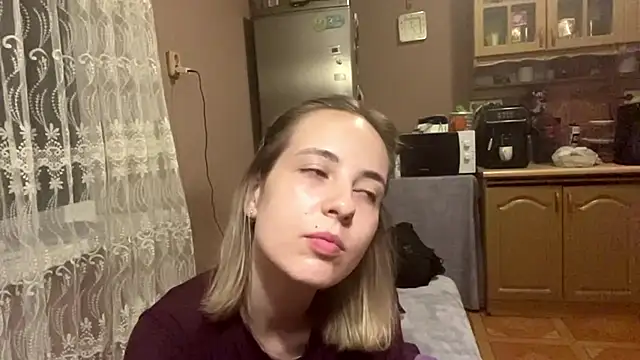 DaphneAmor online show from May 12, 2026, 8:26 pm
