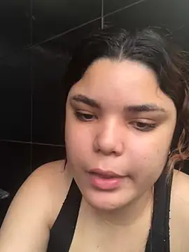 Snapshot of Cliaclara chatting on June 11, 2026, 2:03 pm Cliaclara online show from June 11, 2026, 2:03 pm