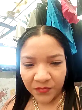Snapshot of Scarlet_blaze_outdoors chatting on May 12, 2026, 1:39 pm Scarlet blaze outdoors online show from May 12, 2026, 1:39 pm