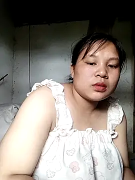 Snapshot of lybaby11 chatting on May 24, 2026, 2:33 am lybaby11 online show from May 24, 2026, 2:33 am