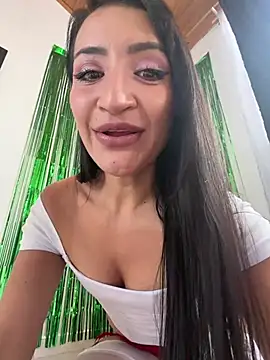 Snapshot of Charlottee01- chatting on June 11, 2026, 8:28 pm Charlottee01- online show from June 11, 2026, 8:28 pm