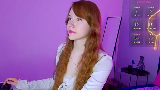 Snapshot of Angel_Fleur chatting on June 26, 2026, 2:17 am Angel Fleur online show from June 26, 2026, 2:17 am