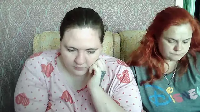 Snapshot of TiffanyLenee chatting on May 15, 2026, 9:07 am TiffanyLenee online show from May 15, 2026, 9:07 am