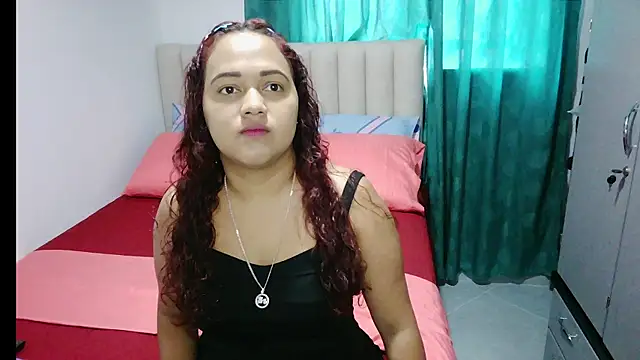 Snapshot of saramichell445734 chatting on May 13, 2026, 4:36 pm saramichell445734 online show from May 13, 2026, 4:36 pm