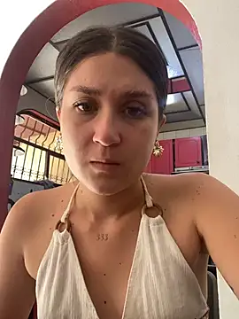 Snapshot of IsabelleMilan chatting on June 25, 2026, 8:25 pm IsabelleMilan online show from June 25, 2026, 8:25 pm