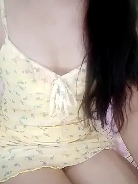 Snapshot of Ipho_girl chatting on June 14, 2026, 2:24 am Ipho girl online show from June 14, 2026, 2:24 am